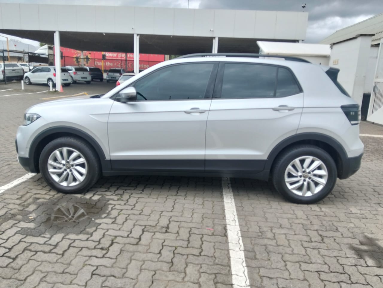 Used car gallery