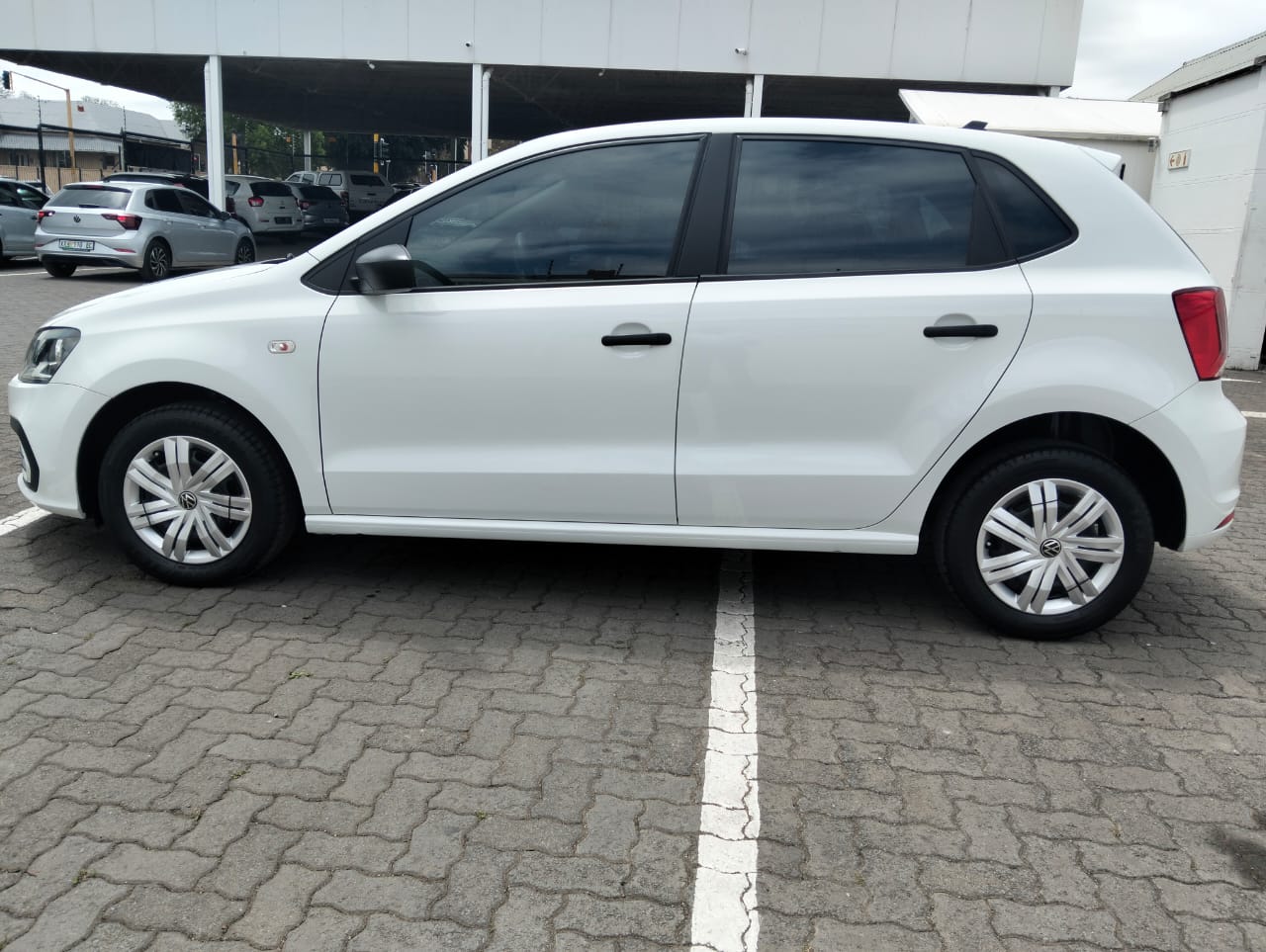 Used car gallery
