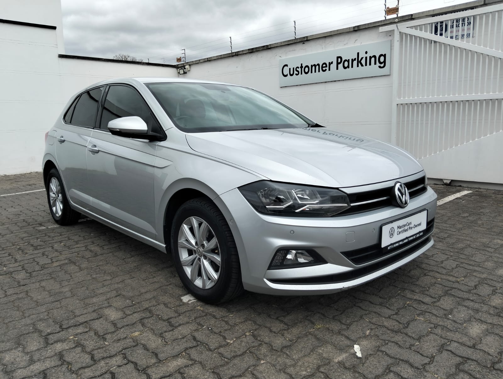 VOLKSWAGEN POLO 1.0 TSI COMFORTLINE for Sale in South Africa