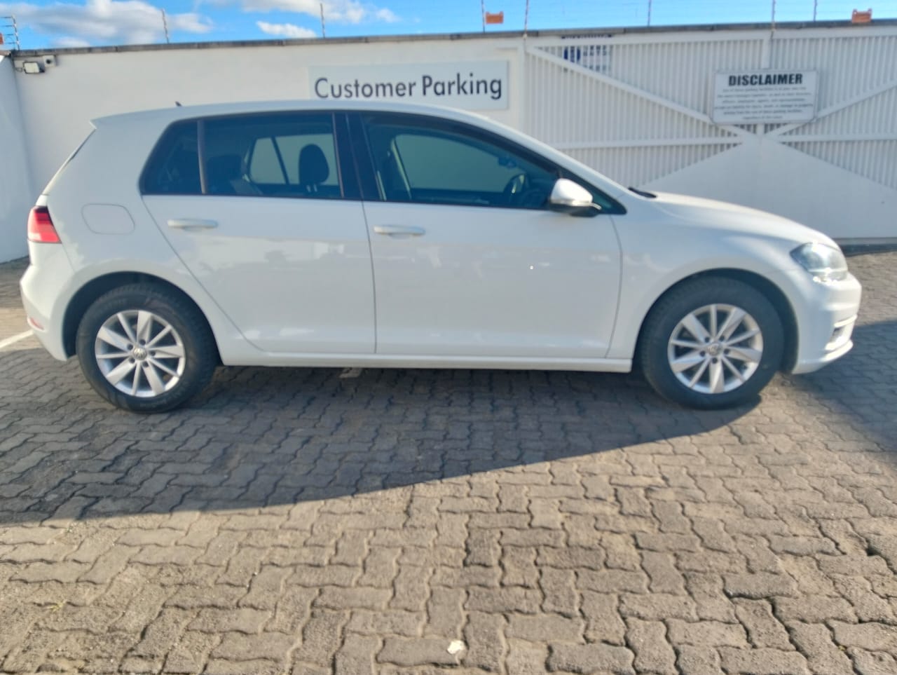 Used car gallery