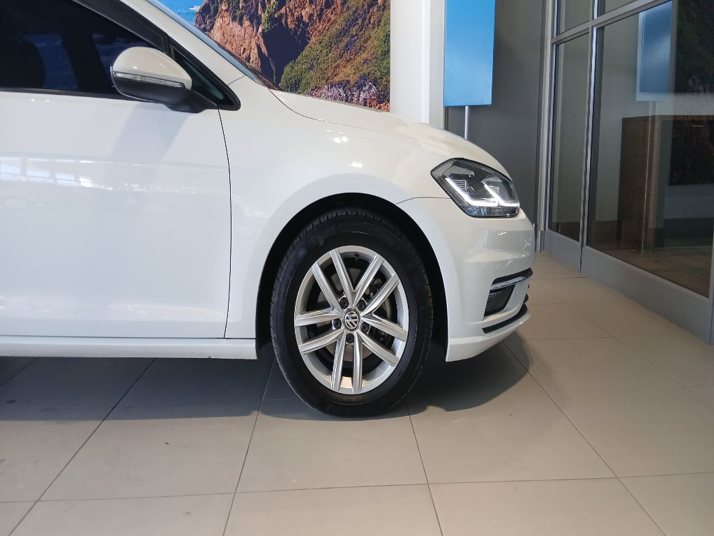 Used car gallery