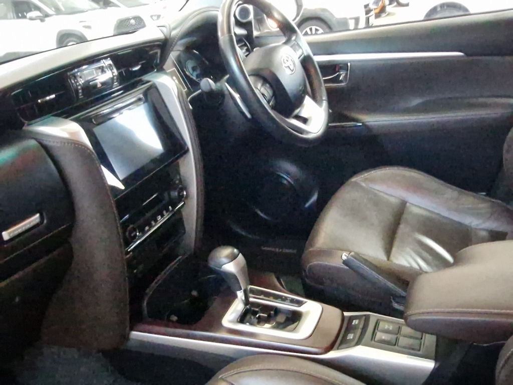 Used car gallery