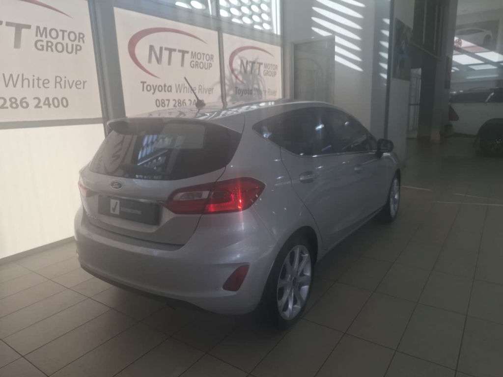 Used car gallery
