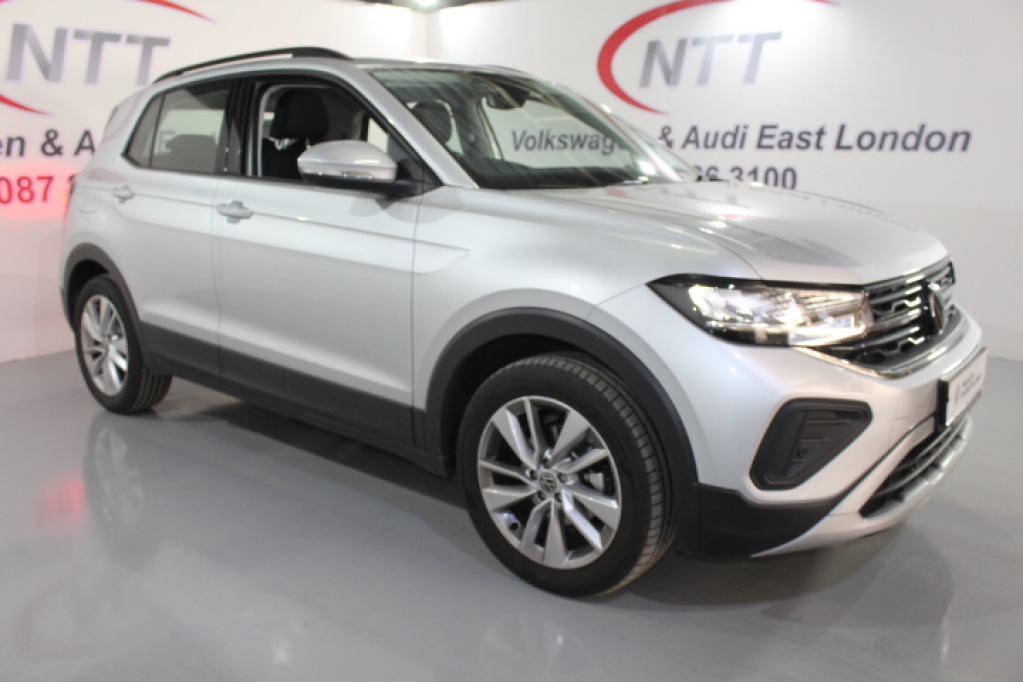 VOLKSWAGEN T-CROSS 1.0 TSI LIFE DSG for Sale in South Africa