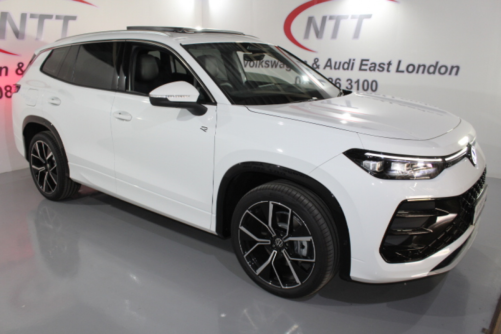 VOLKSWAGEN TAYRON 1.4TSI R-LINE DSG for Sale in South Africa