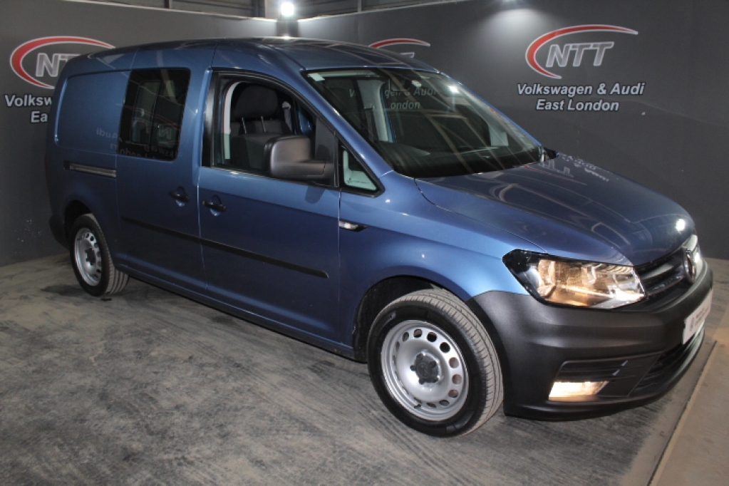 VOLKSWAGEN CADDY4 MAXI CREWBUS 2.0 TDi for Sale in South Africa