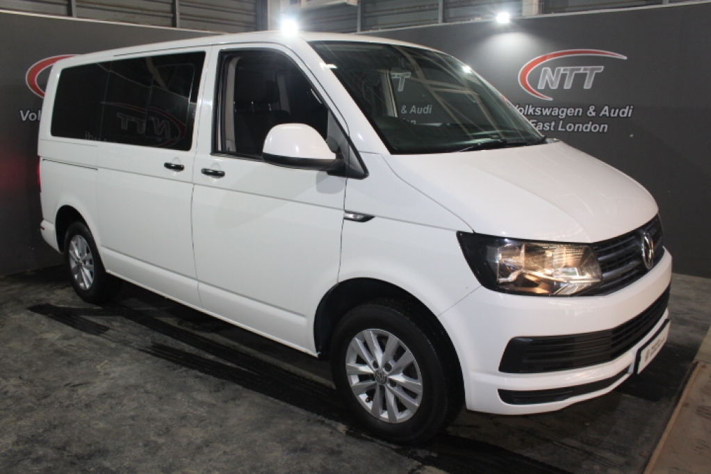 VOLKSWAGEN T6 KOMBI 2.0 TDi DSG 103kw for Sale in South Africa