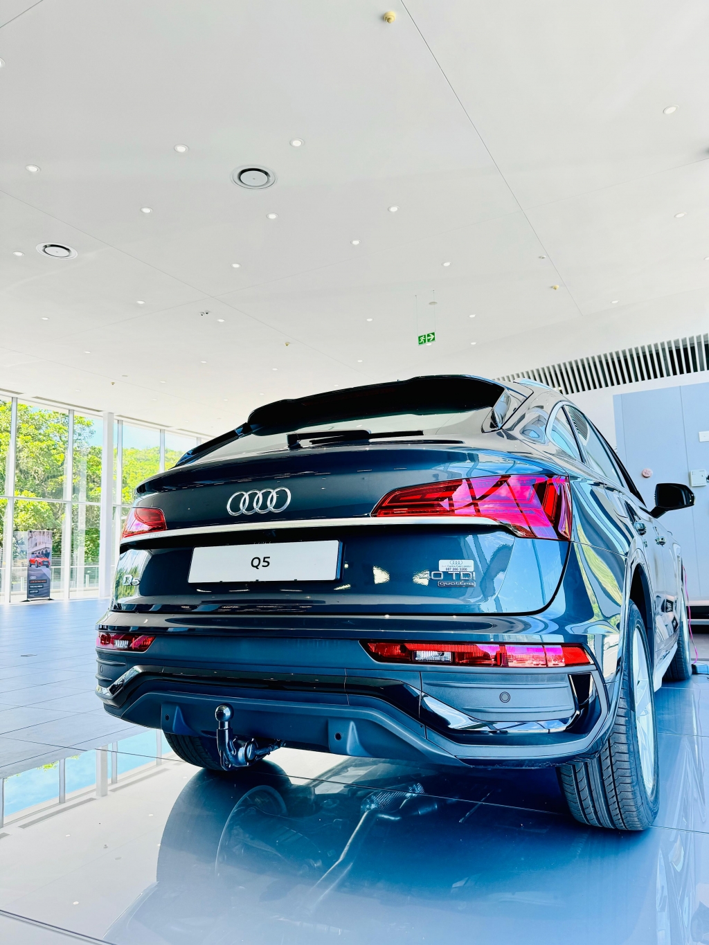 Used car gallery