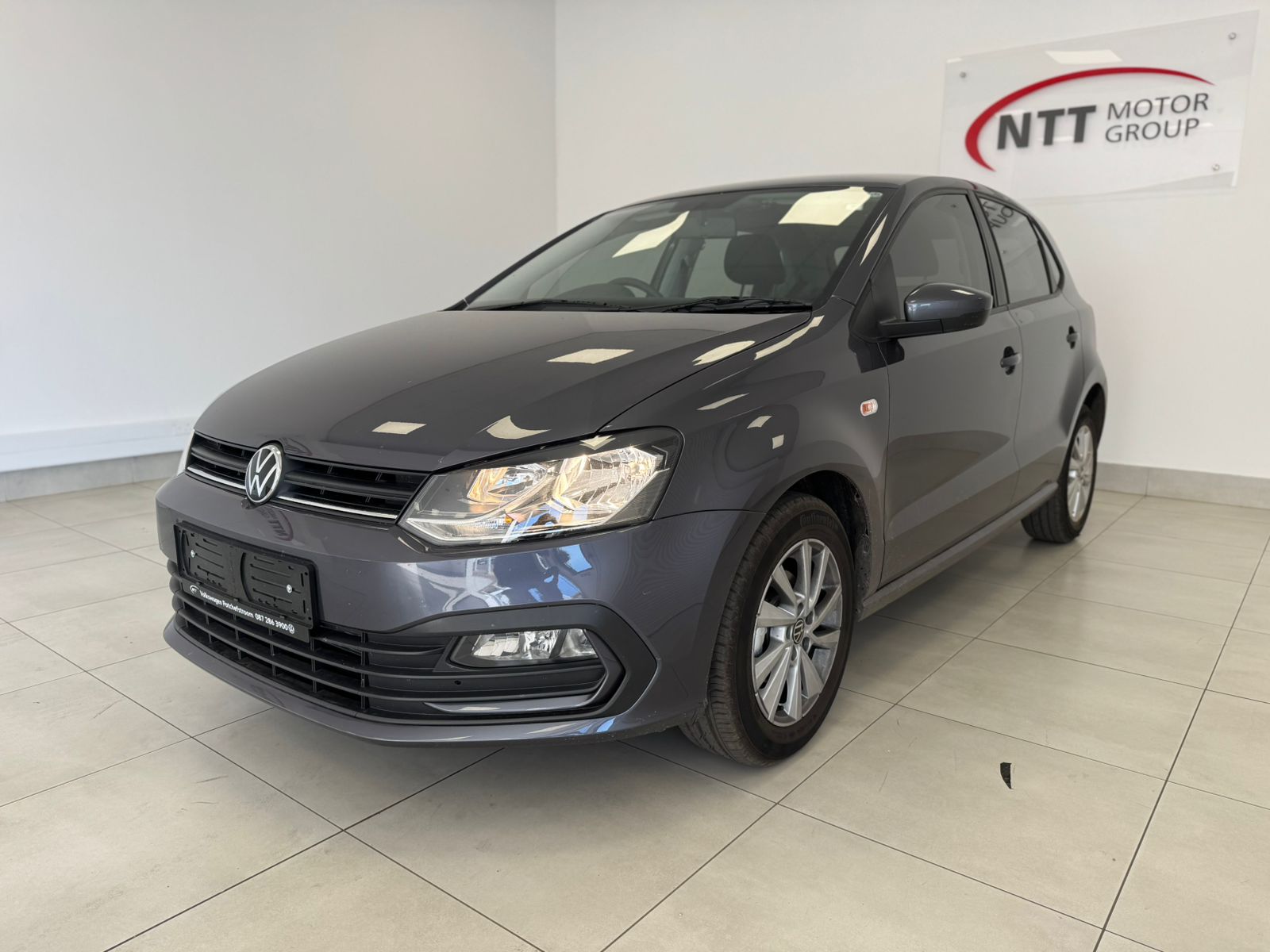VOLKSWAGEN POLO VIVO 1.4 LIFE for Sale in South Africa