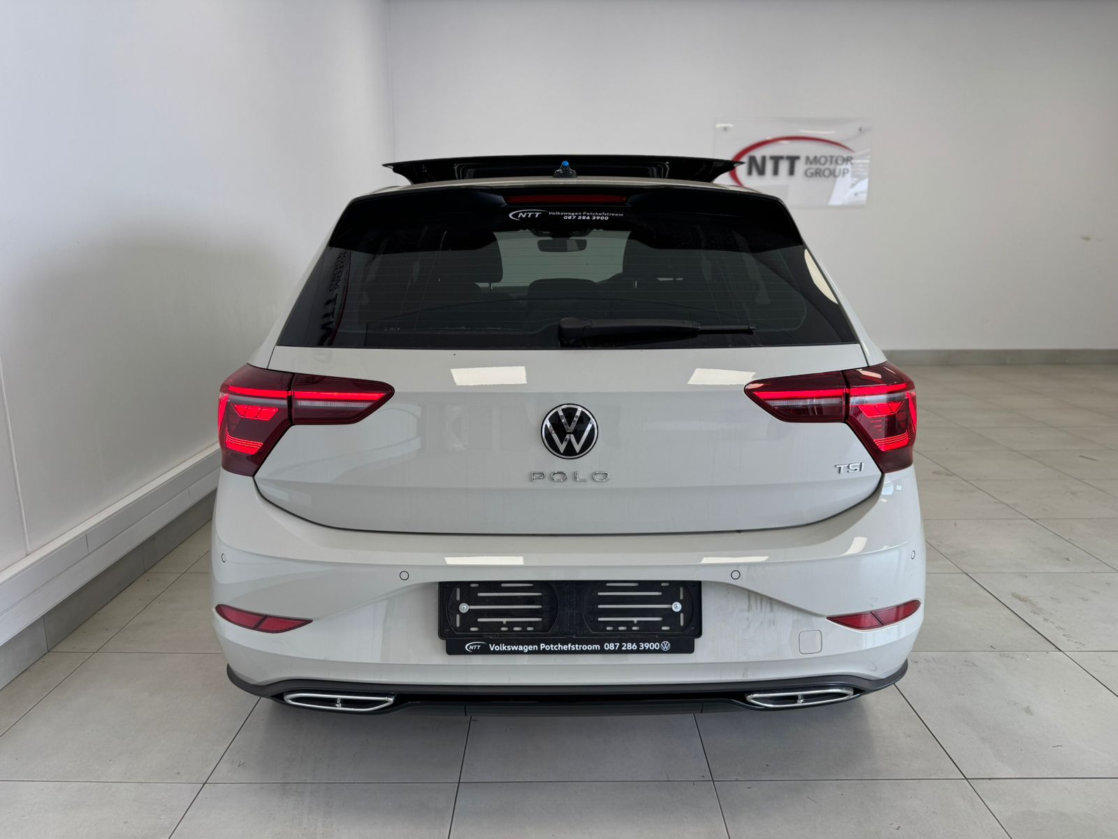 Used car gallery