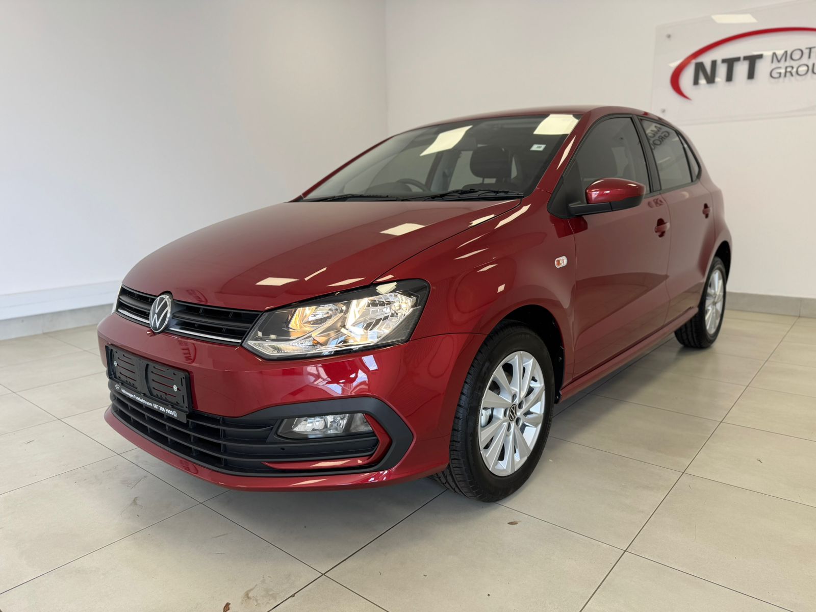 VOLKSWAGEN POLO VIVO 1.4 LIFE for Sale in South Africa