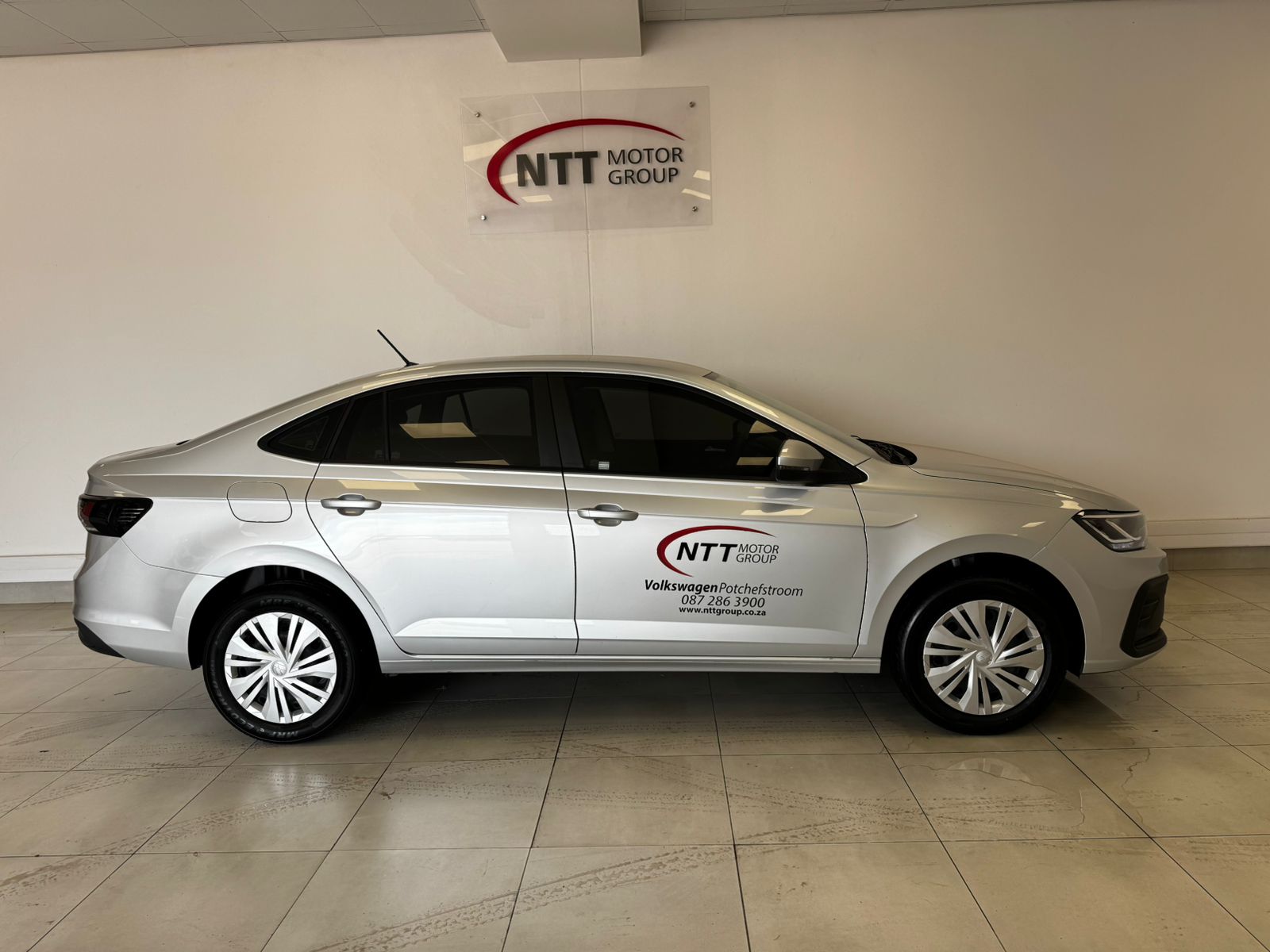 Used car gallery