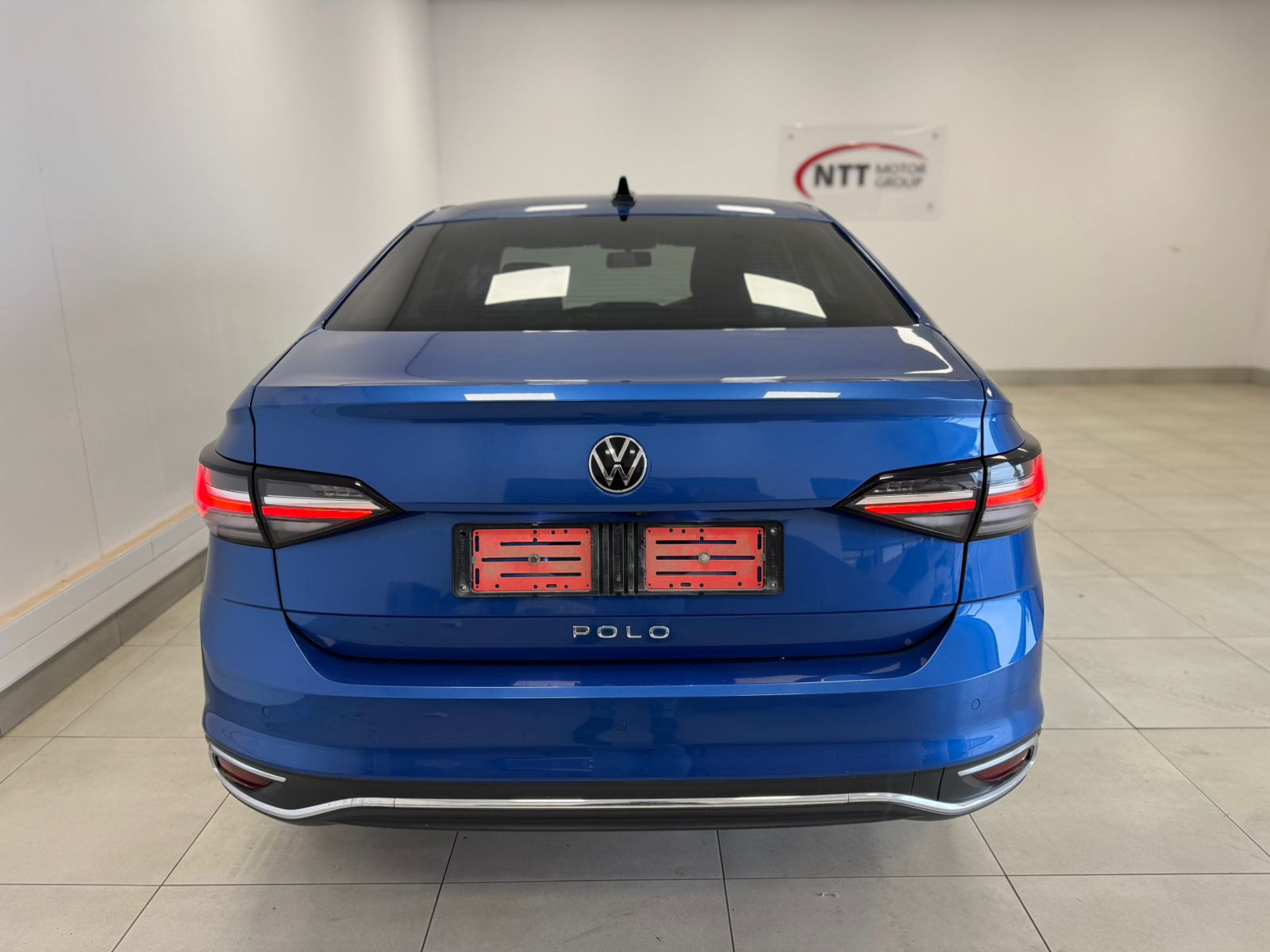 Used car gallery