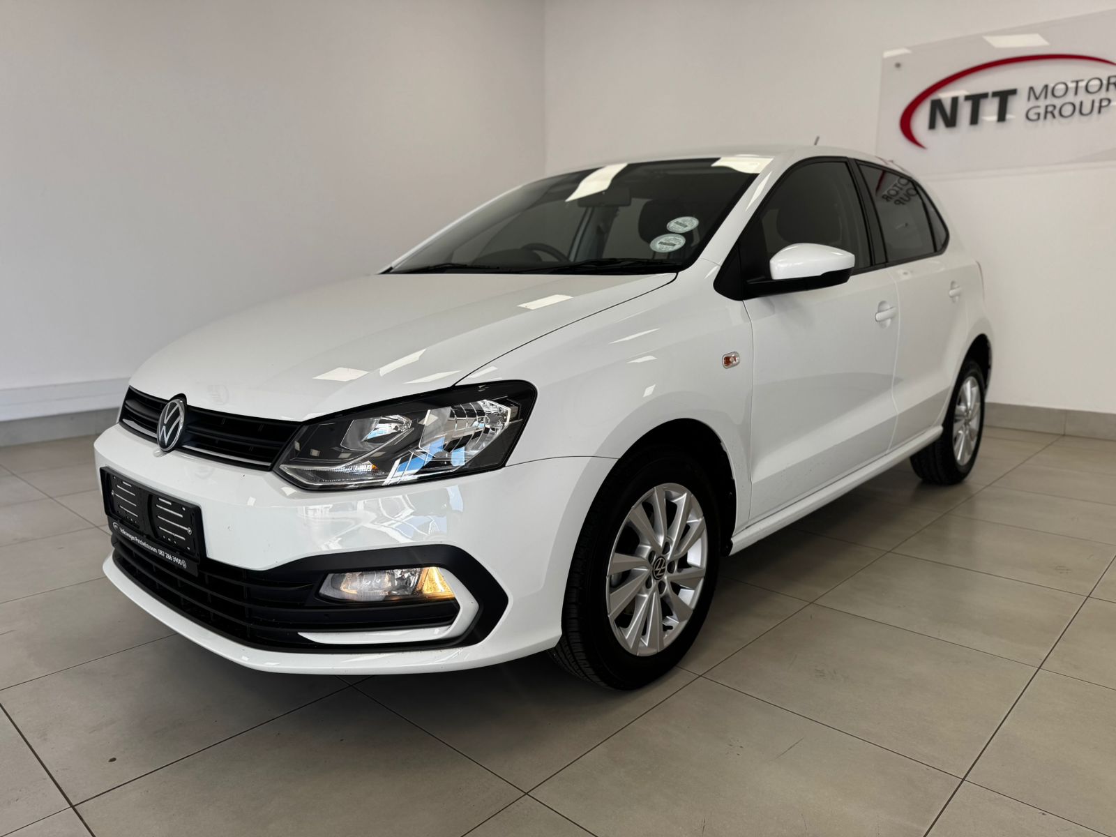 VOLKSWAGEN POLO VIVO 1.6 LIFE TIP for Sale in South Africa