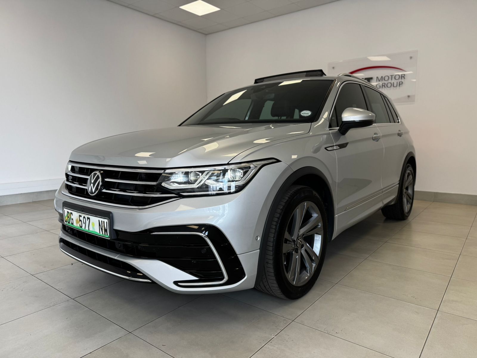 VOLKSWAGEN TIGUAN 1.4 TSI R-LINE DSG for Sale in South Africa