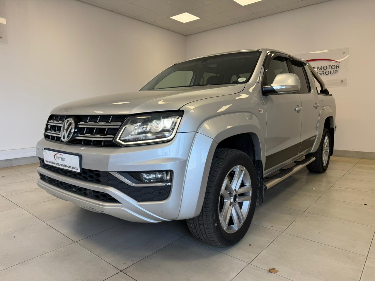 VOLKSWAGEN AMAROK 3.0 TDi H-LINE + 4MOT  for Sale in South Africa