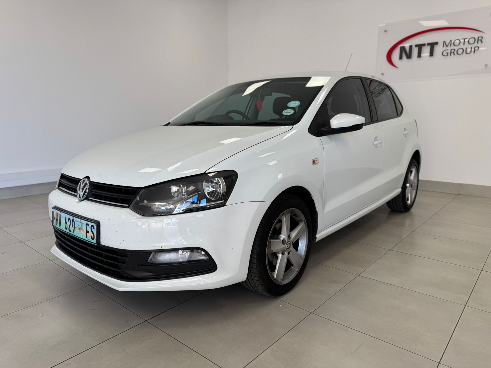 VOLKSWAGEN POLO VIVO 1.6 HIGHLINE for Sale in South Africa
