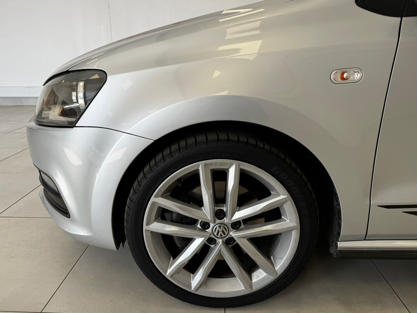 Used car gallery
