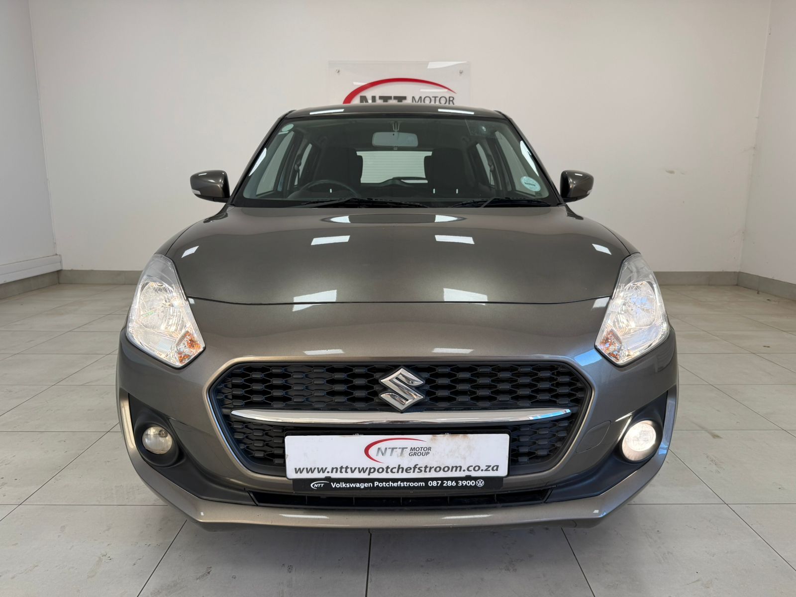 Used car gallery