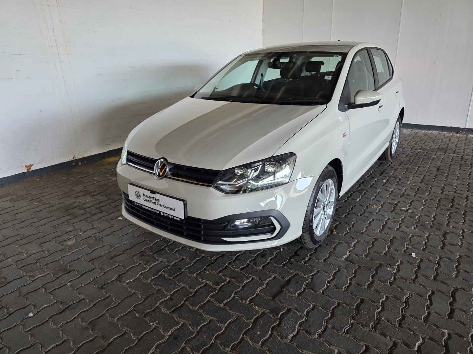 VOLKSWAGEN POLO VIVO 1.6 LIFE TIP for Sale in South Africa