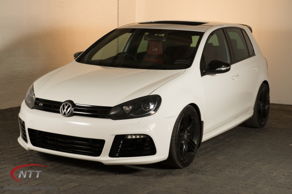 VOLKSWAGEN GOLF VI 2.0 TSI R for Sale in South Africa