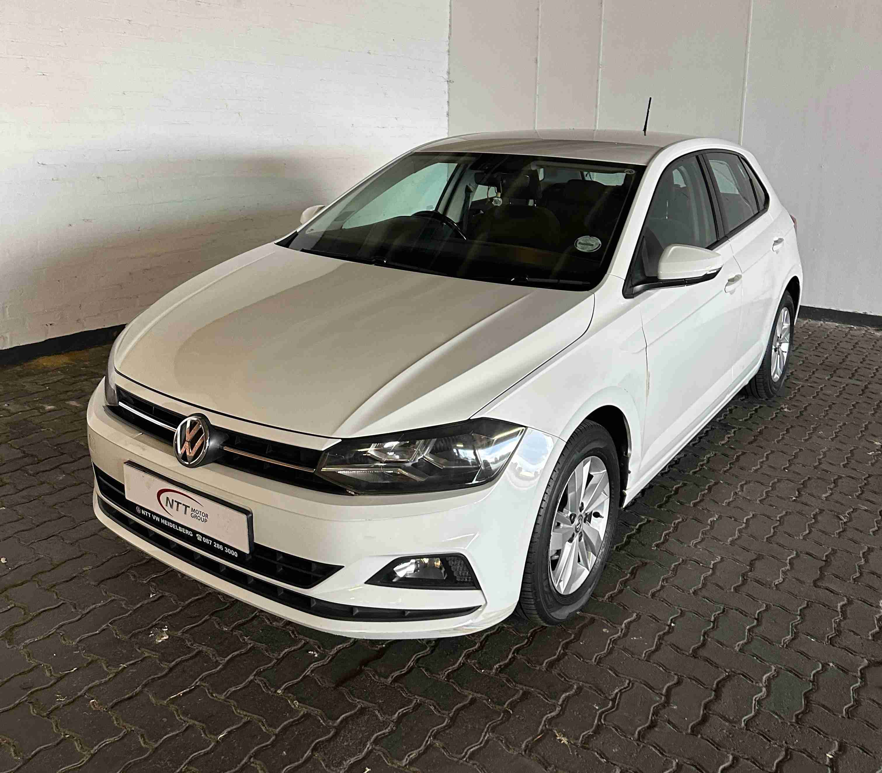 VOLKSWAGEN POLO 1.0 TSI COMFORTLINE DSG for Sale in South Africa