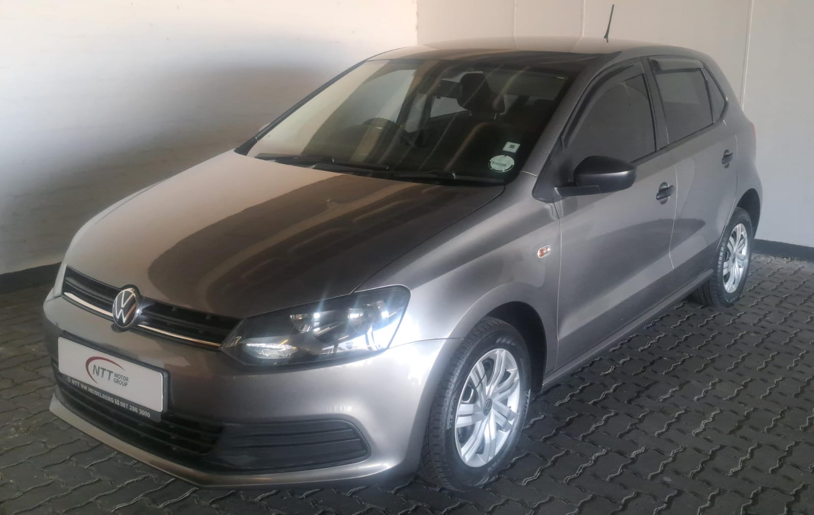 VOLKSWAGEN POLO VIVO 1.4 TRENDLINE for Sale in South Africa