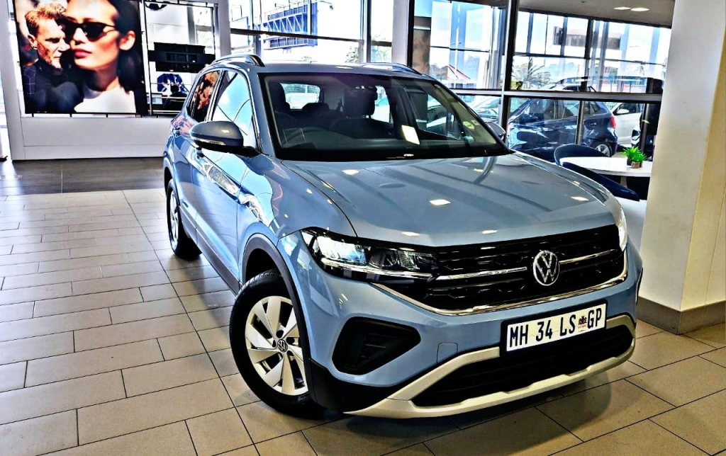 VOLKSWAGEN T-CROSS 1.0 TSI LIFE DSG for Sale in South Africa