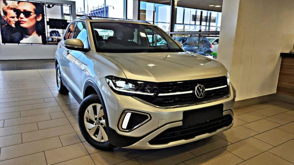 VOLKSWAGEN T-CROSS 1.0 TSI LIFE DSG for Sale in South Africa