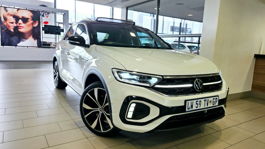 VOLKSWAGEN T-ROC 2.0 TSI 4M R-LINE DSG for Sale in South Africa