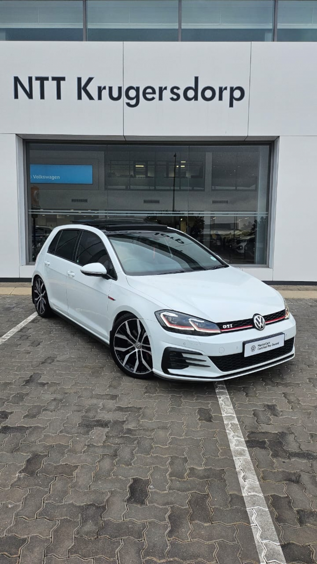 VOLKSWAGEN GOLF VII GTi 2.0 TSI  for Sale in South Africa