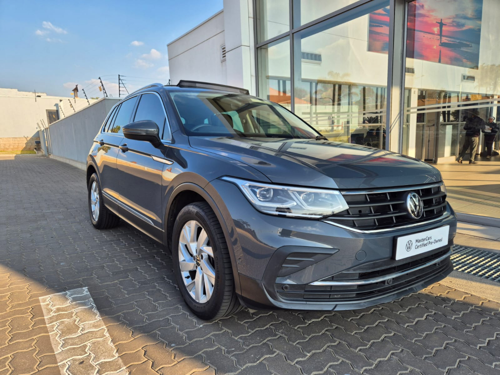 VOLKSWAGEN TIGUAN 1.4 TSI LIFE DSG for Sale in South Africa