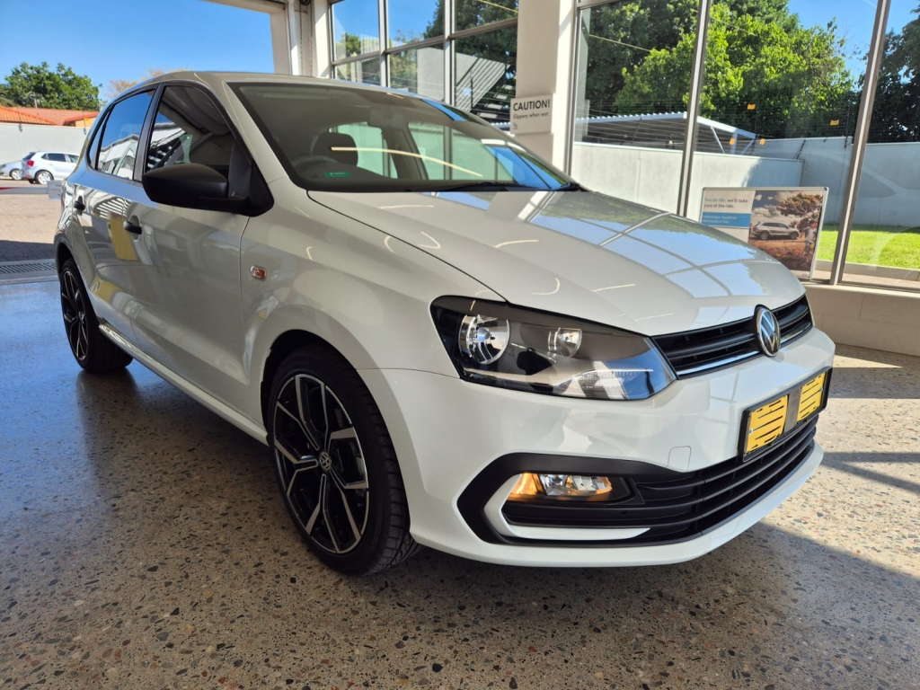 VOLKSWAGEN POLO VIVO 1.4 for Sale in South Africa