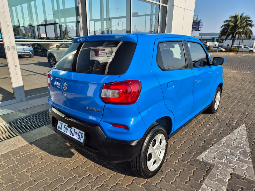 Used car gallery