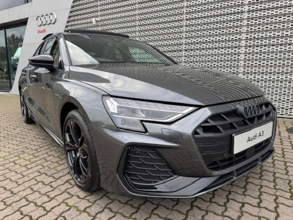 AUDI A3 35 TFSI BLACK EDITION TIP for Sale in South Africa