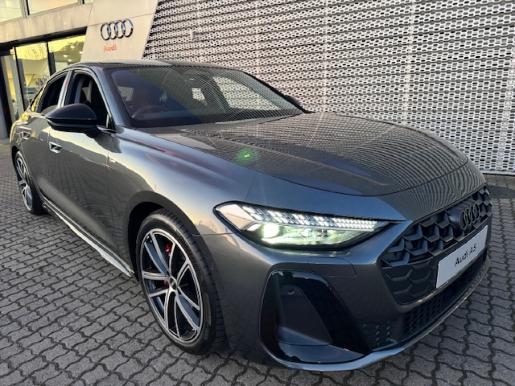 AUDI A5 TFSI BLACK EDITION for Sale in South Africa