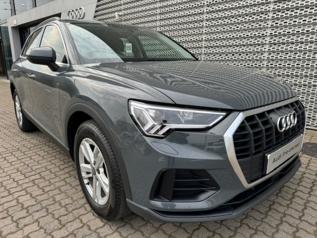 AUDI Q3 35 TFSI S TRONIC for Sale in South Africa