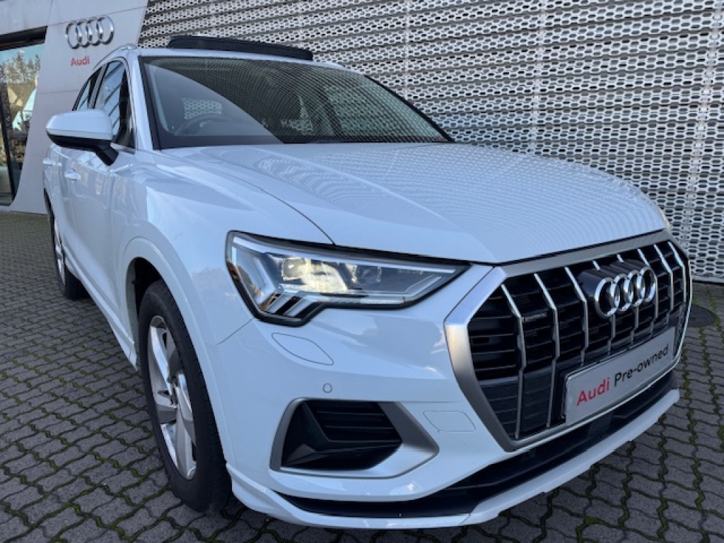 AUDI Q3 40 TFSI QUATT STRONIC ADVANCED for Sale in South Africa