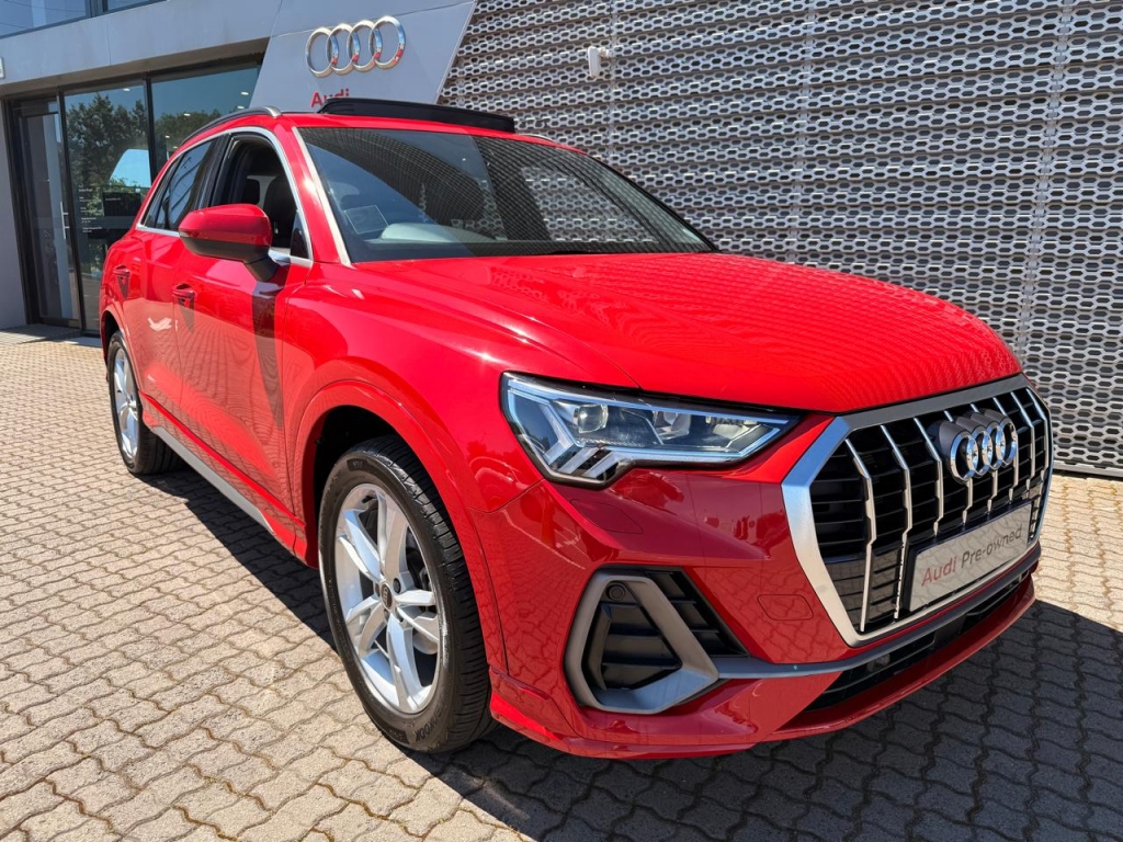 AUDI Q3 35 TFSI S TRONIC S LINE for Sale in South Africa