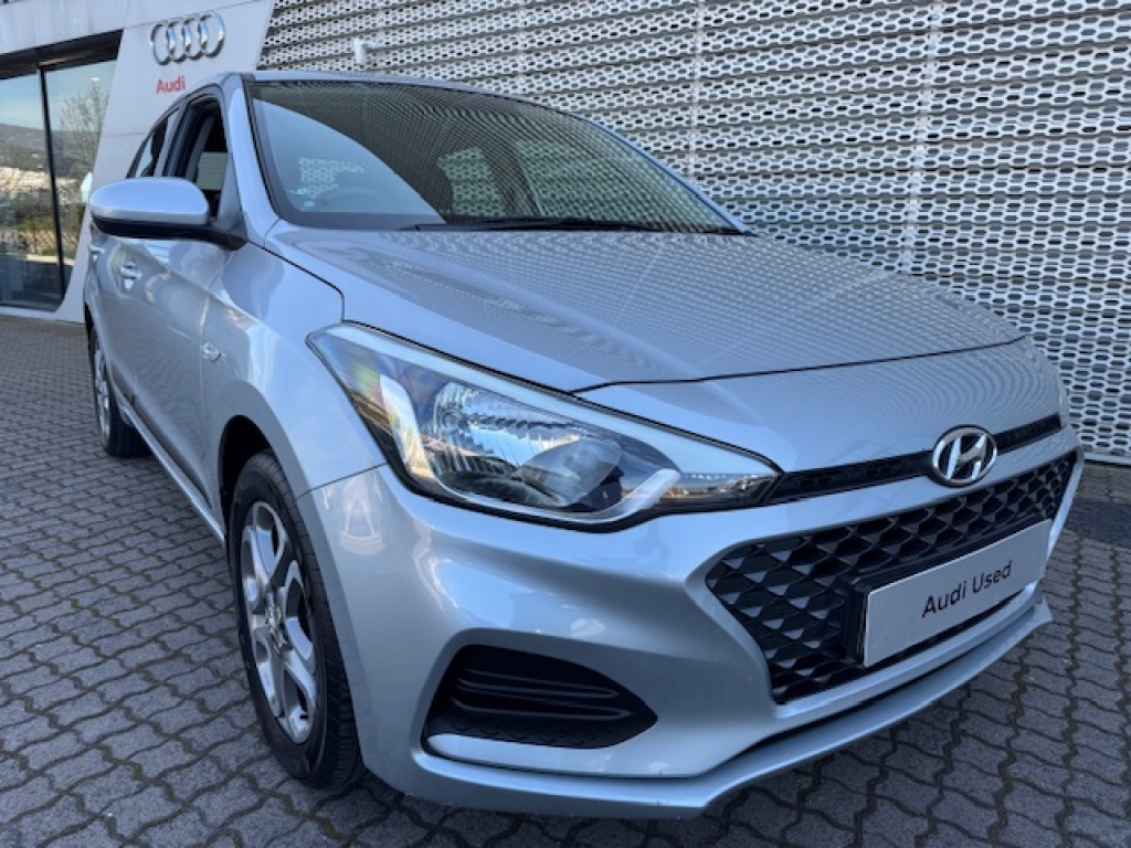 HYUNDAI i20 1.2 FLUID for Sale in South Africa