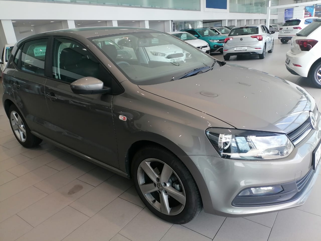 VOLKSWAGEN POLO VIVO 1.6 COMFORTLINE TIP (5DR) for Sale in South Africa