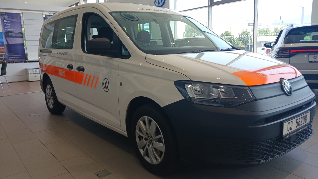 VOLKSWAGEN CADDY MAXI KOMBI 2.0 TDi for Sale in South Africa