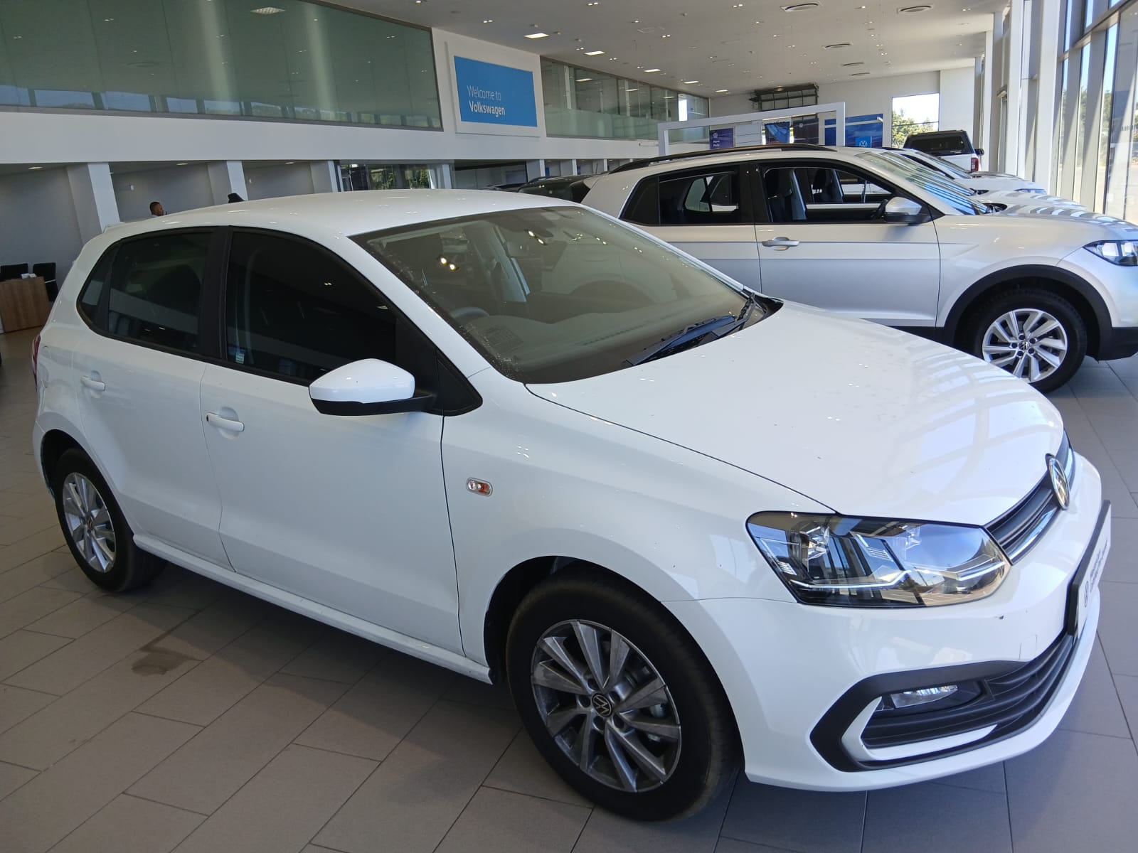 VOLKSWAGEN POLO VIVO 1.4 LIFE for Sale in South Africa