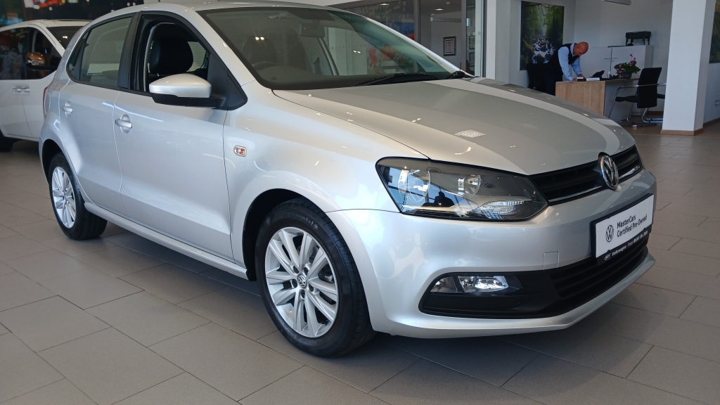 VOLKSWAGEN POLO VIVO 1.4 COMFORTLINE (5DR) for Sale in South Africa