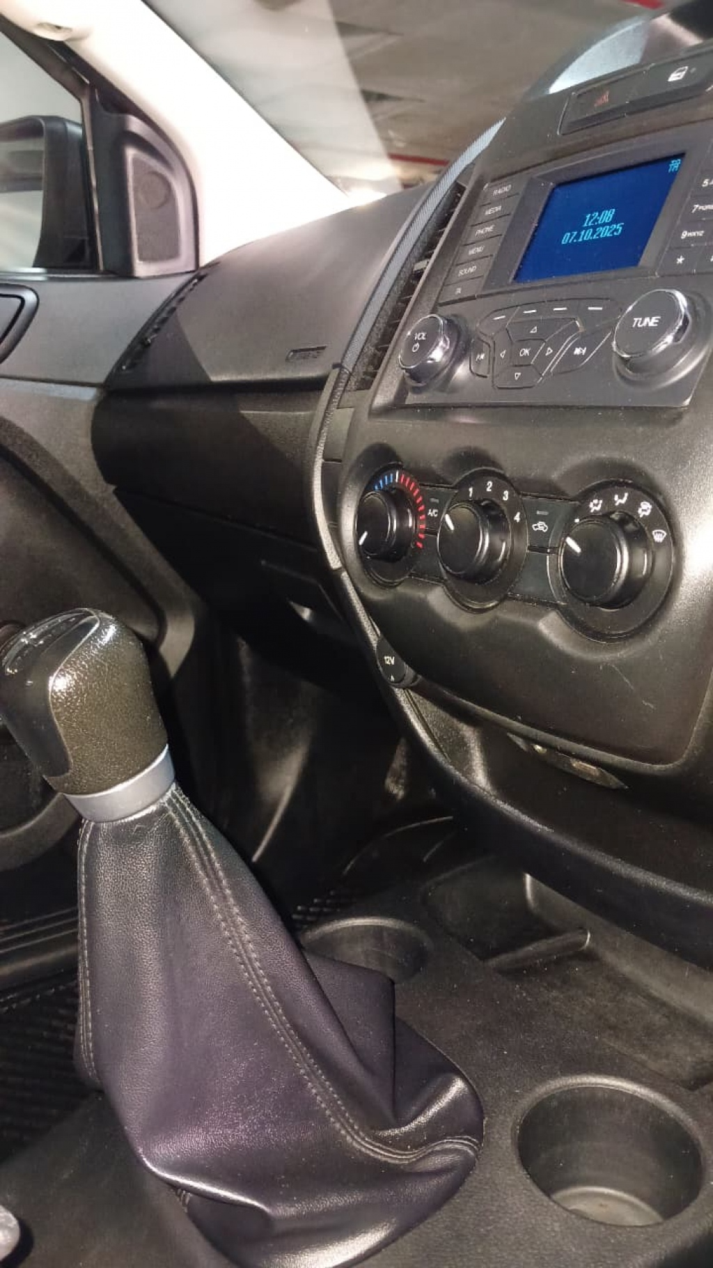 Used car gallery