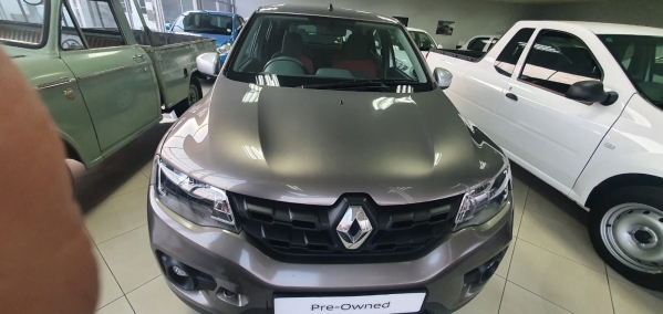 RENAULT KWID 1.0 DYNAMIQUE 5DR for Sale in South Africa