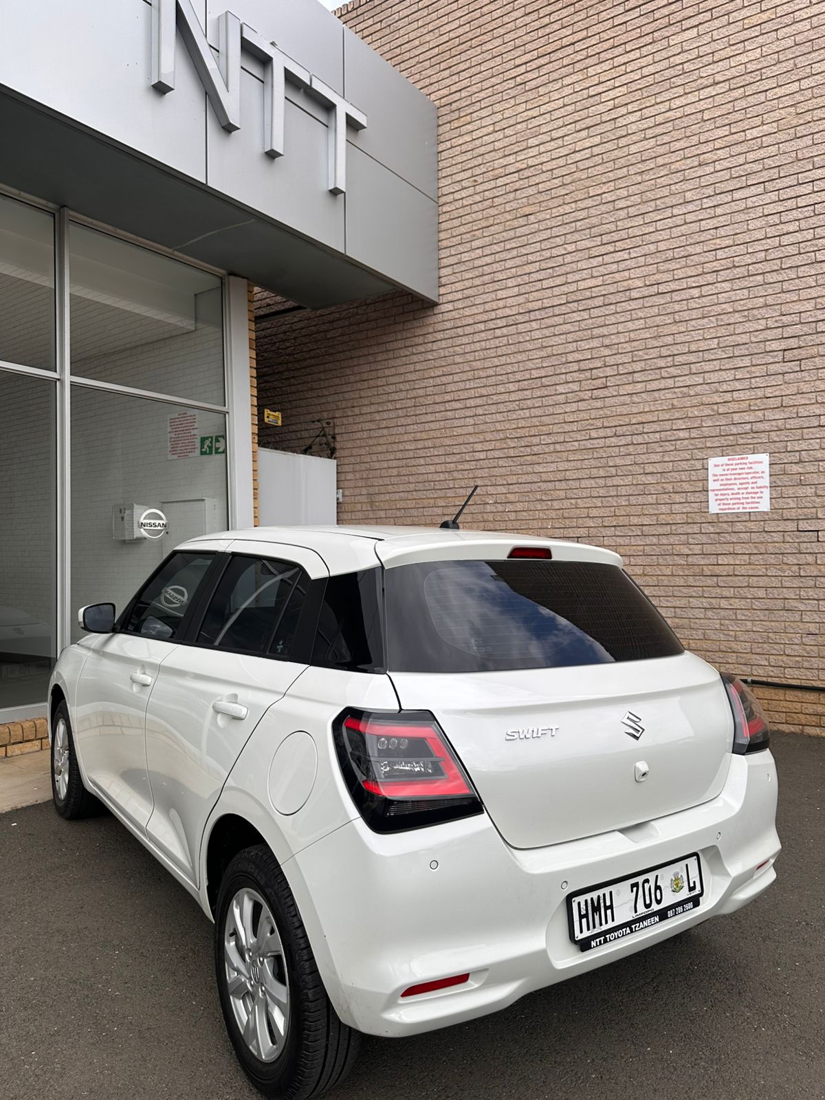 Used car gallery
