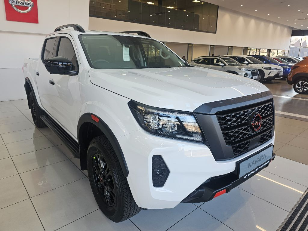 NISSAN NAVARA 2.5DDTI PRO-2X  for Sale in South Africa