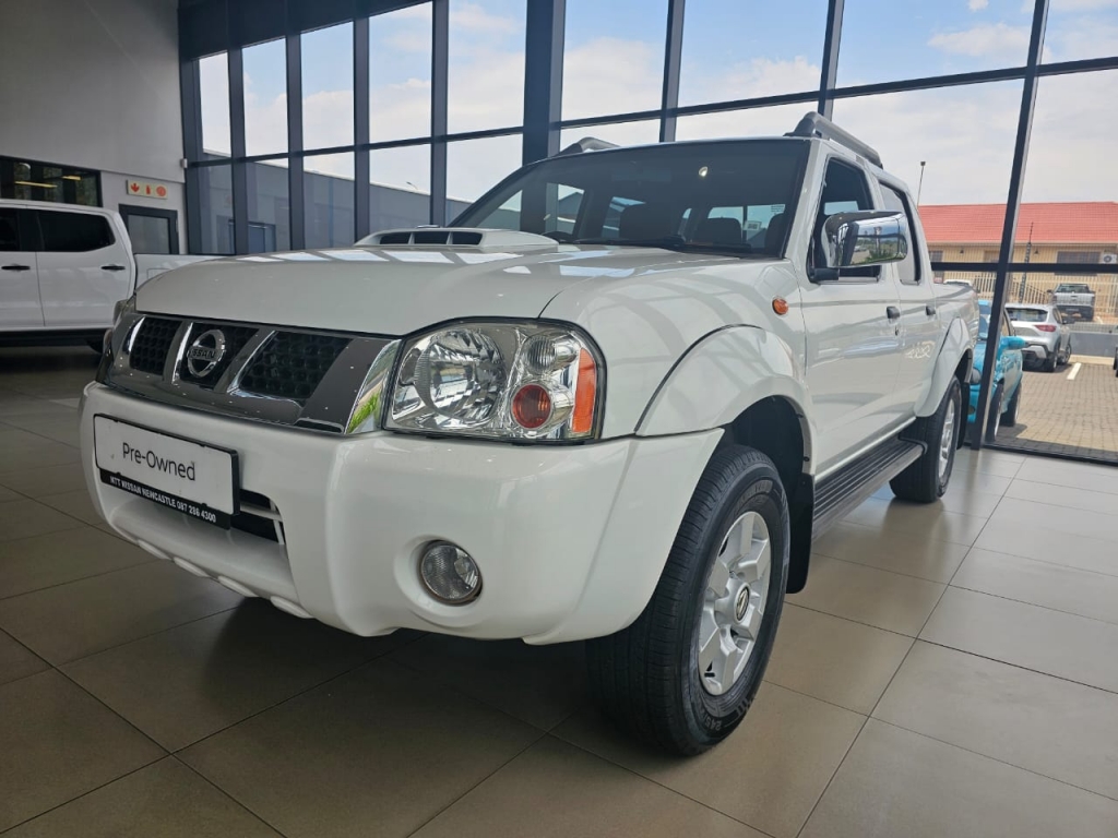 NISSAN HARDBODY NP300 2.5 TDi HI-RIDER  for Sale in South Africa