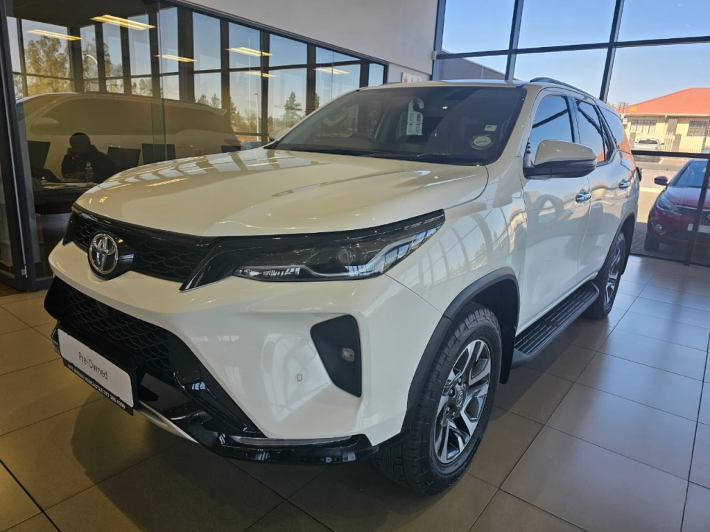 TOYOTA FORTUNER 2.4GD-6 R/B A/T for Sale in South Africa